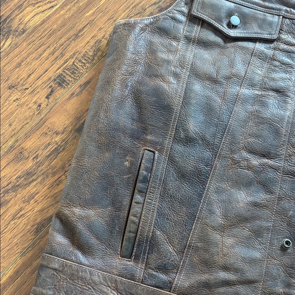 Coronado Leather vest. Genuine American Bison leather. Excellent size  50X XL - Picture 2 of 15